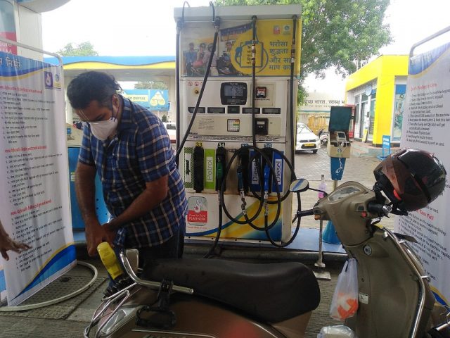 pune petrol price hike