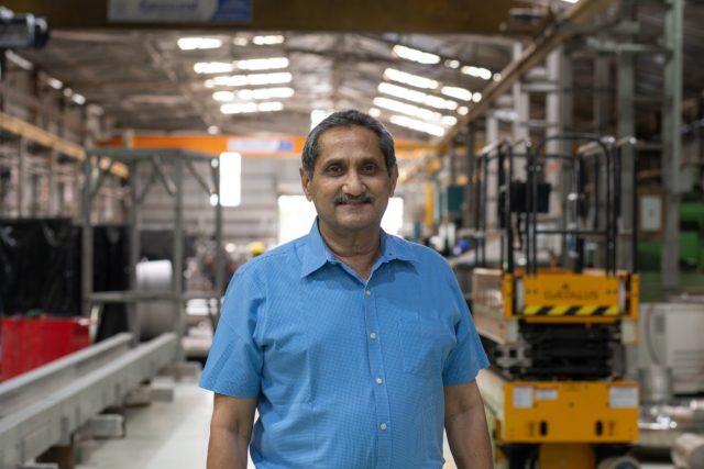 Dr. Mahesh Wagle - Cybernetik